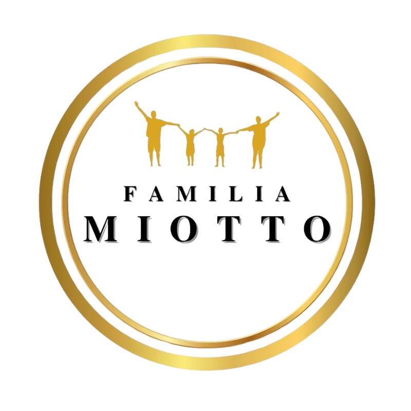 Logo Família Miotto